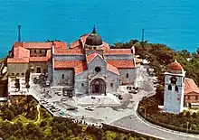Cathedral, aerial view
