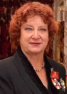 Dame Bronwen Holdsworth