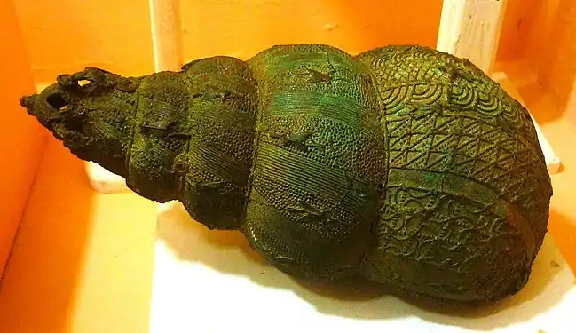 Bronze ornamental staff head; 9th century; from Igbo-Ukwu; Nigerian National Museum (Lagos, Nigeria)