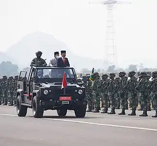 Jokowi and Prabowo inaugurates Komcad (reserve component) in ILSV panji-panji (banners) variant.