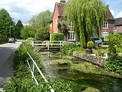 Image 18River Lambourn flowing through Eastbury, Berkshire (from Portal:Berkshire/Selected pictures)